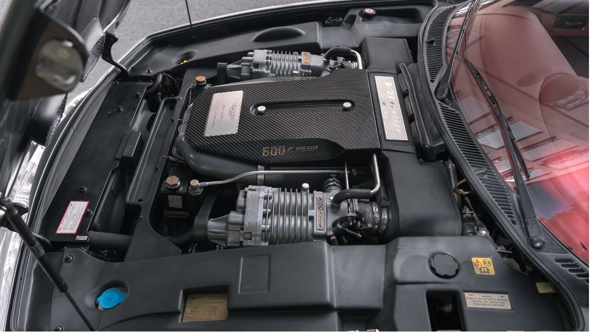 Aston Martin V600 Le Mans